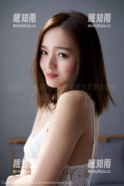 蜜桃社-伊素妍 蜜桃社 - 女孩图包,伊素妍这是要给我们送福利的节奏吗?