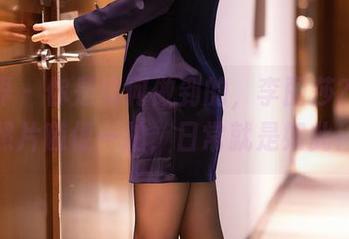 语画界 – 你是如何做到的，李丽莎？高清照片随便一拍，日常就是如此！