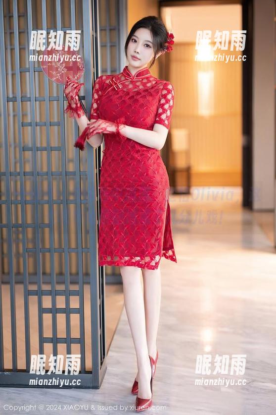 语画界-楚恬Olivia 语画界 - 在黑色中遨游:楚恬Olivia,这位模特给原图增添了几分儿戏!