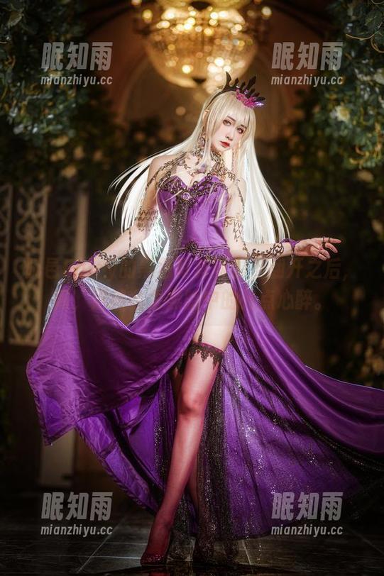 阮邑Fairy 阮邑Fairy的黑色写真资源,翻开之后,呵,居然会为黑暗中的光点心醉。