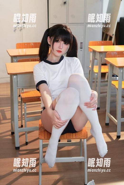 阿薰kaOri 看阿薰kaOri的免费写真,魔女姐姐居然会给小心脏动心。